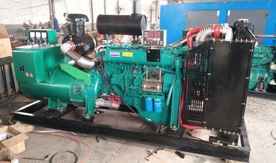 平凉潍柴二手发电机大型柴油发电机组